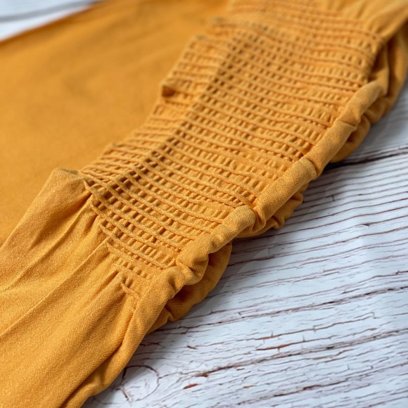 Ruched mustard yellow legging s/m - Picture 5 of 5